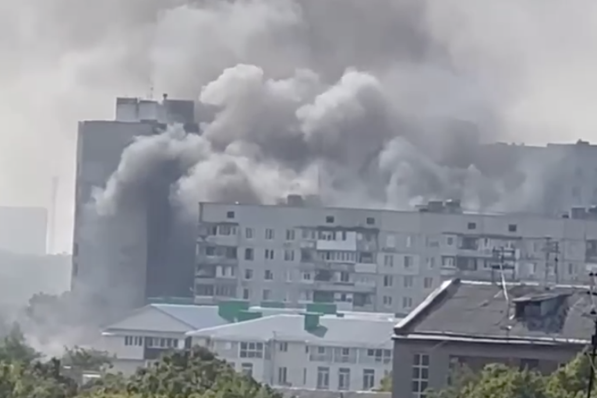 Россияне ударили авиабомбами по Харькову, есть погибшие Россияне ударили авиабомбами по Харькову, есть погибшие