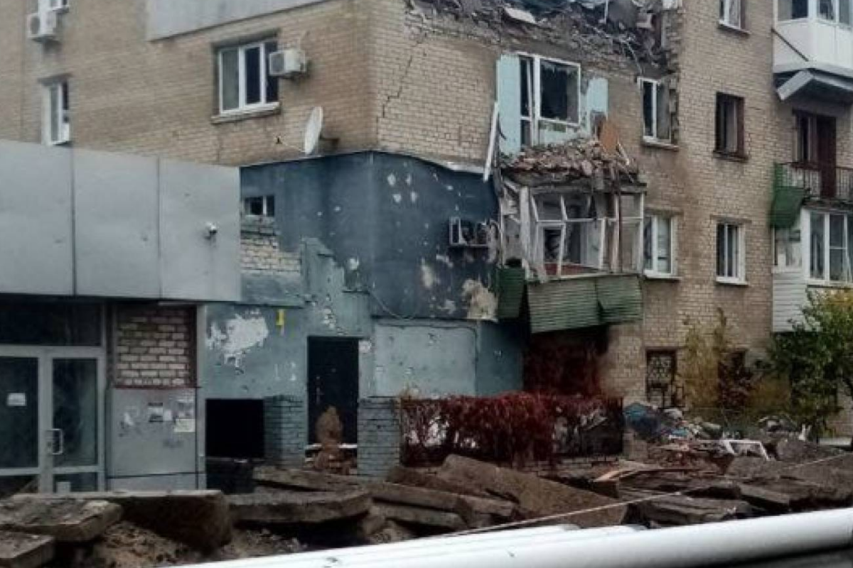 "Сказали, зима за прогнозами буде тепла": як "ремонтують" теплотраси у Сіверськодонецьку