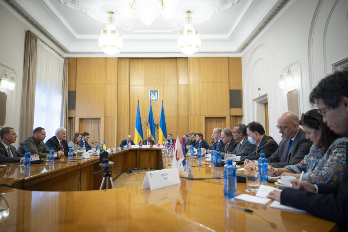 Коли Україна буде готова презентувати мирний план: названі терміни Коли Україна буде готова презентувати мирний план: названі терміни