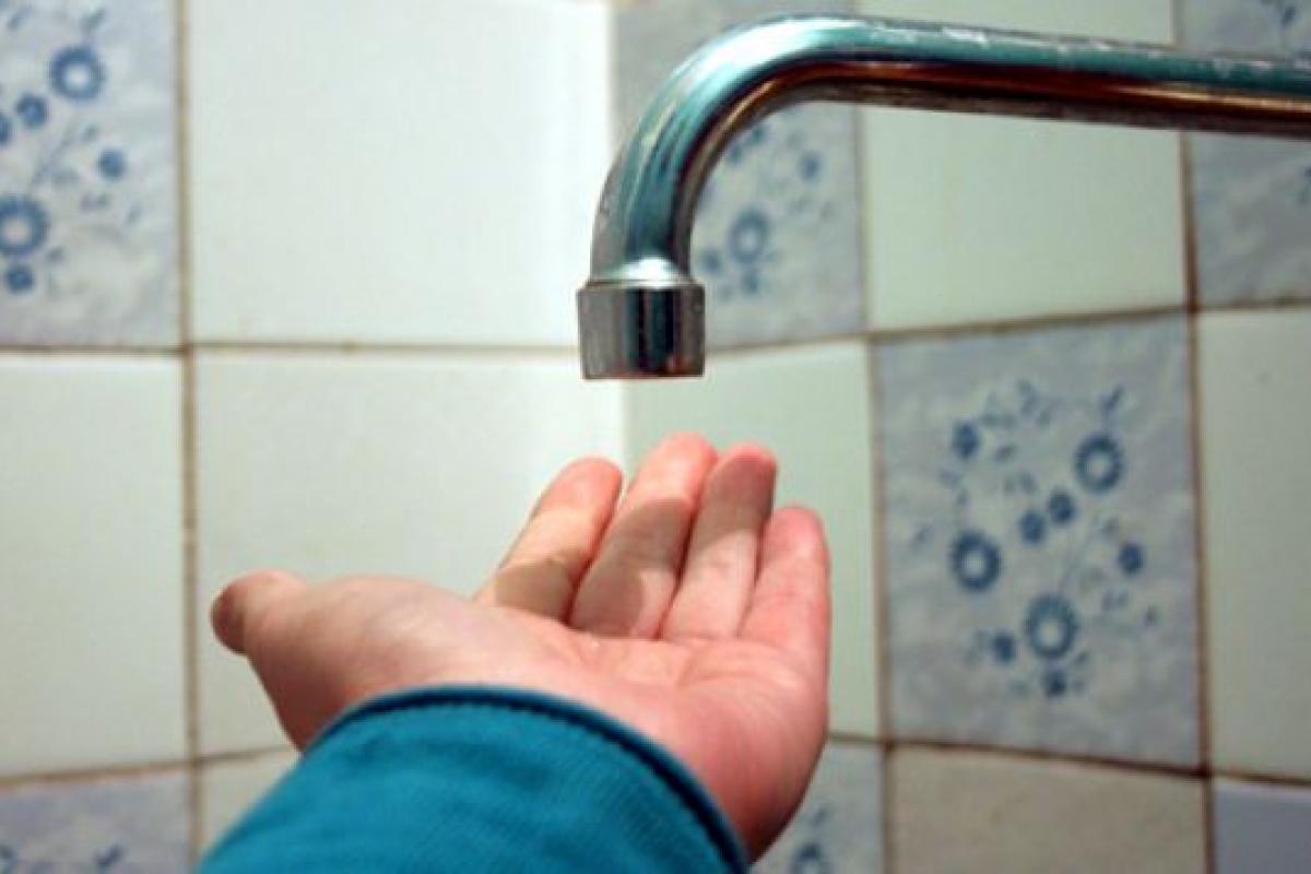 "Без воды на дни и недели остаются сотни тысяч местных жителей": на оккупированной Луганщине водоснабжение превращается в роскошь "Без воды на дни и недели остаются сотни тысяч местных жителей": на оккупированной Луганщине водоснабжение превращается в роскошь