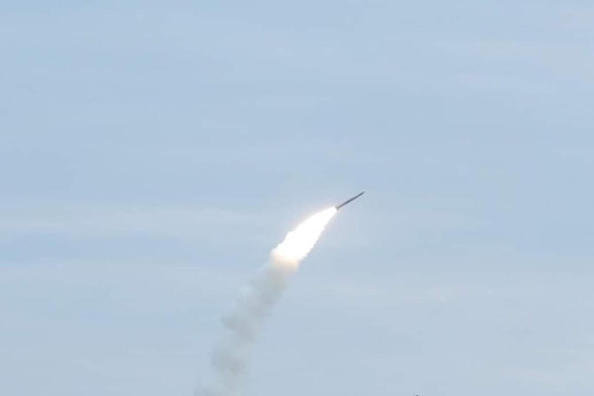 Массированная ракетная атака: во всех регионах Украины - воздушная тревога