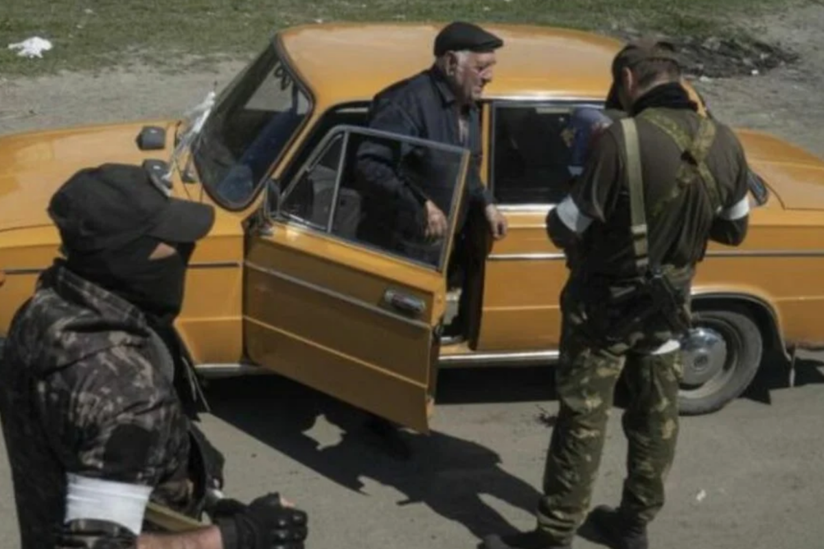 На виїзді з Сіверськодонецька ретельно перевіряють машини: що відомо На виїзді з Сіверськодонецька ретельно перевіряють машини: що відомо