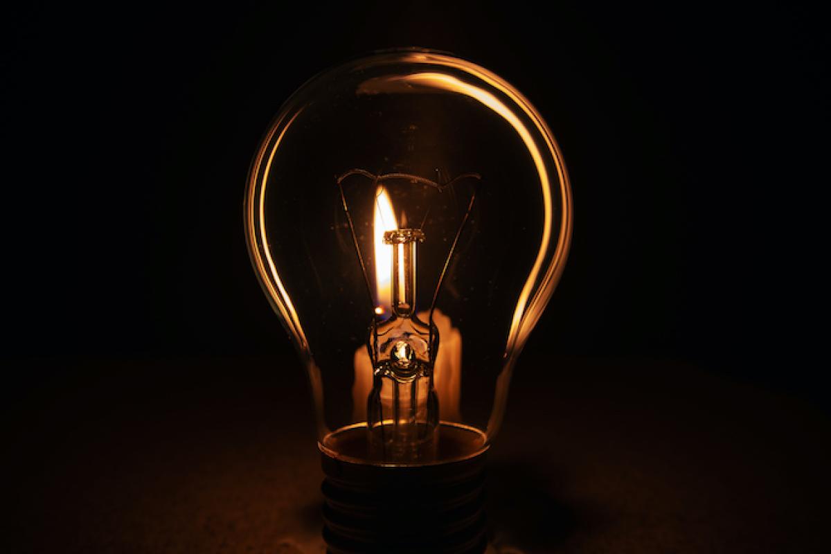 На окупованій Луганщині відбуваються масові відключення світла. Що їх спричинило? Аварія на Луганській ТЕС