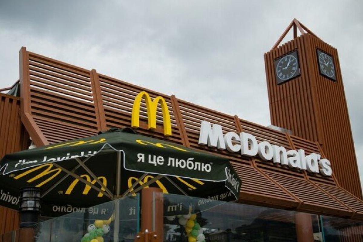 В ближайшее время Mcdonald's возобновит работу еще в двух городах Украины В ближайшее время Mcdonald's возобновит работу еще в двух городах Украины