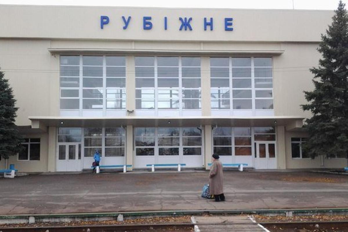 Жителі Рубіжного розповіли, коли чекати на відновлення мобільного зв'язку в місті Жителі Рубіжного розповіли, коли чекати на відновлення мобільного зв'язку в місті