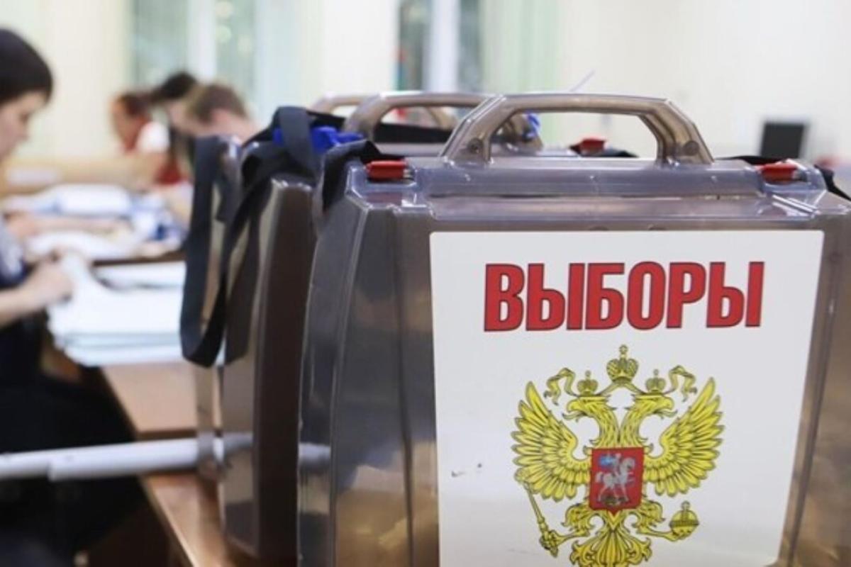 Псевдовыборы в оккупации: враг завозит "специалистов" из РФ для имитации "избирательного процесса" Псевдовыборы в оккупации: враг завозит "специалистов" из РФ для имитации "избирательного процесса"
