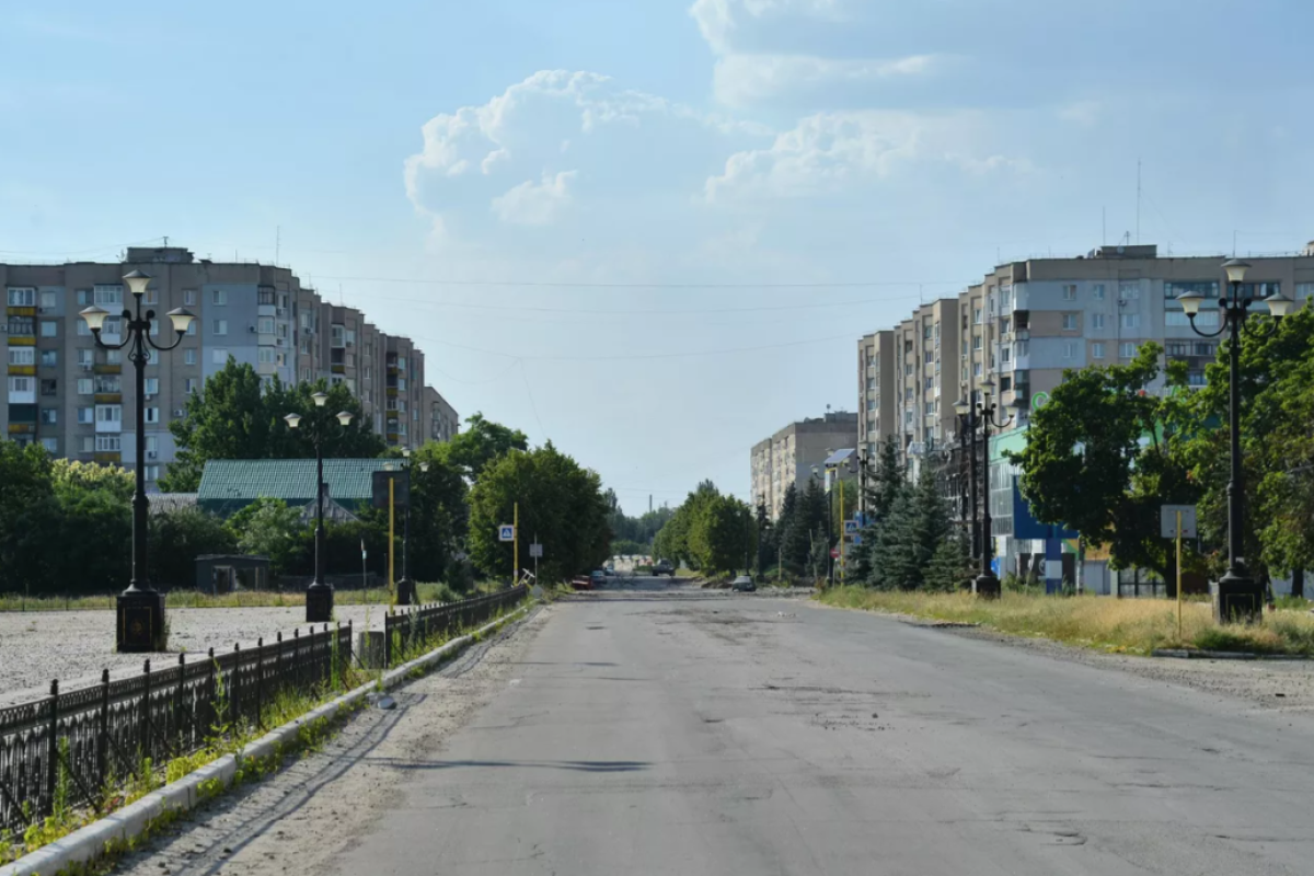 "Вчора вночі було гучно": У мережі з'явилися свіжі новини з окупованого Лисичанська "Вчора вночі було гучно": У мережі з'явилися свіжі новини з окупованого Лисичанська