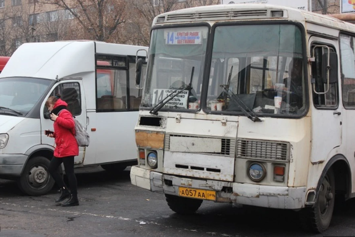 Ворожа мобілізація та дефіцит робочої сили: в Донецьку "закінчилися" водії громадського транспорту Ворожа мобілізація та дефіцит робочої сили: в Донецьку "закінчилися" водії громадського транспорту