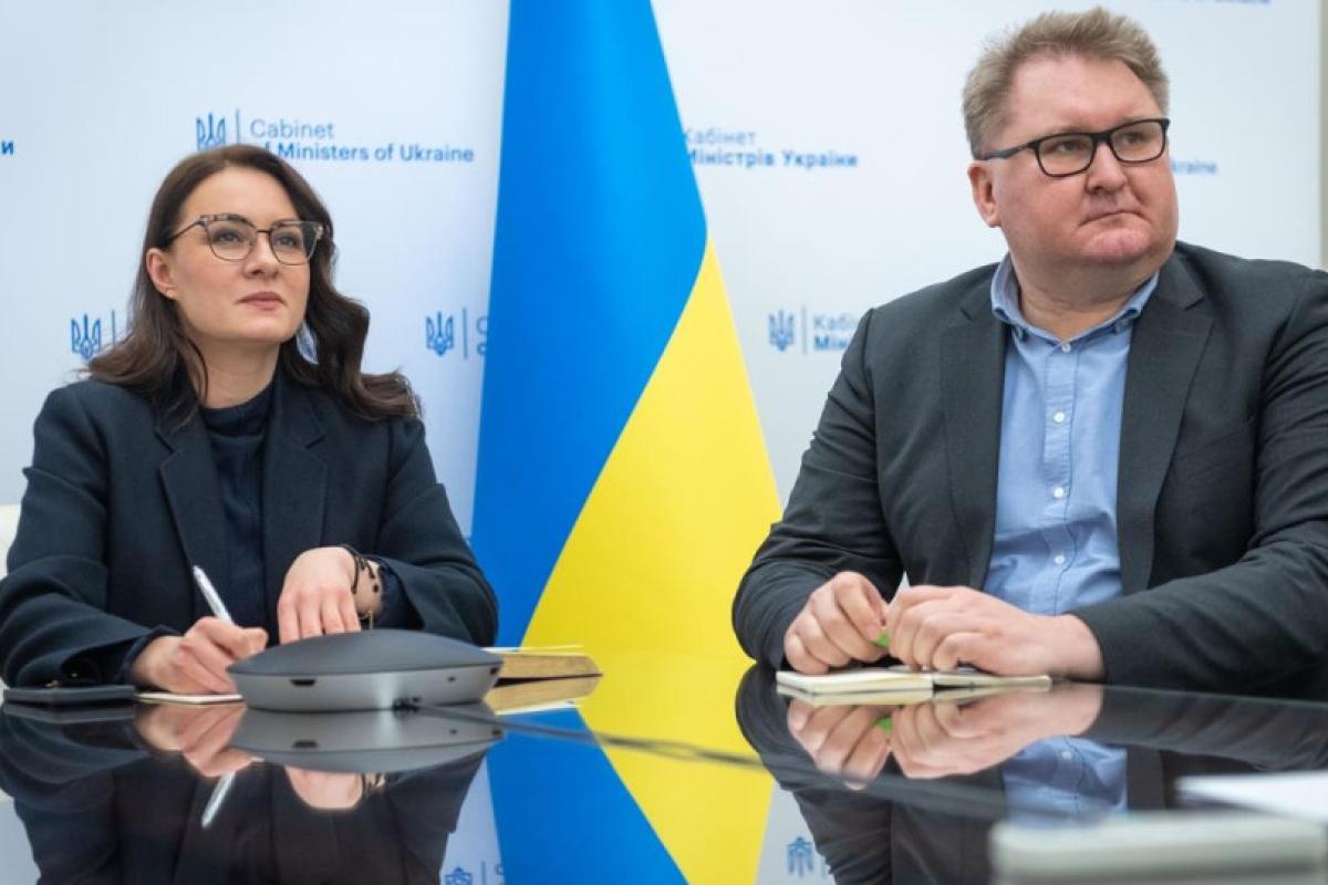 "Закрытие границы не упоминалось": Украина и Польша провели переговоры о деблокаде "Закрытие границы не упоминалось": Украина и Польша провели переговоры о деблокаде
