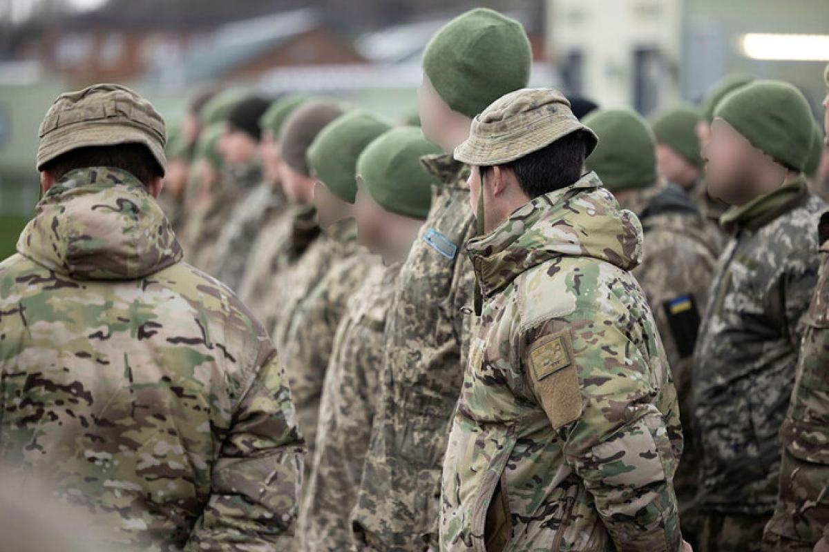 Зеленський підписав указ про демобілізацію строковиків: подробиці Зеленський підписав указ про демобілізацію строковиків: подробиці