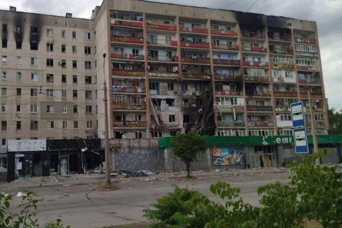 У мережі показали вечірній Сєвєродонецьк - фото