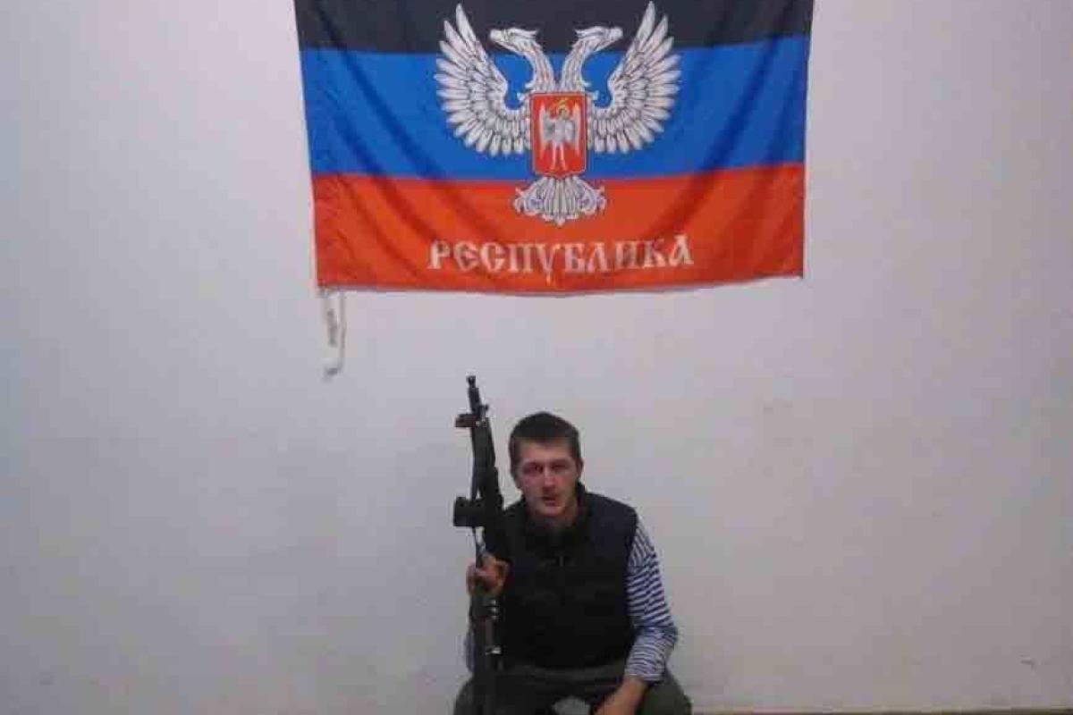 Поліцейські оголосили підозру бойовику так званого "ДНР", який двічі зґвалтував мешканку окупованого Рубіжного Поліцейські оголосили підозру бойовику так званого "ДНР", який двічі зґвалтував мешканку окупованого Рубіжного