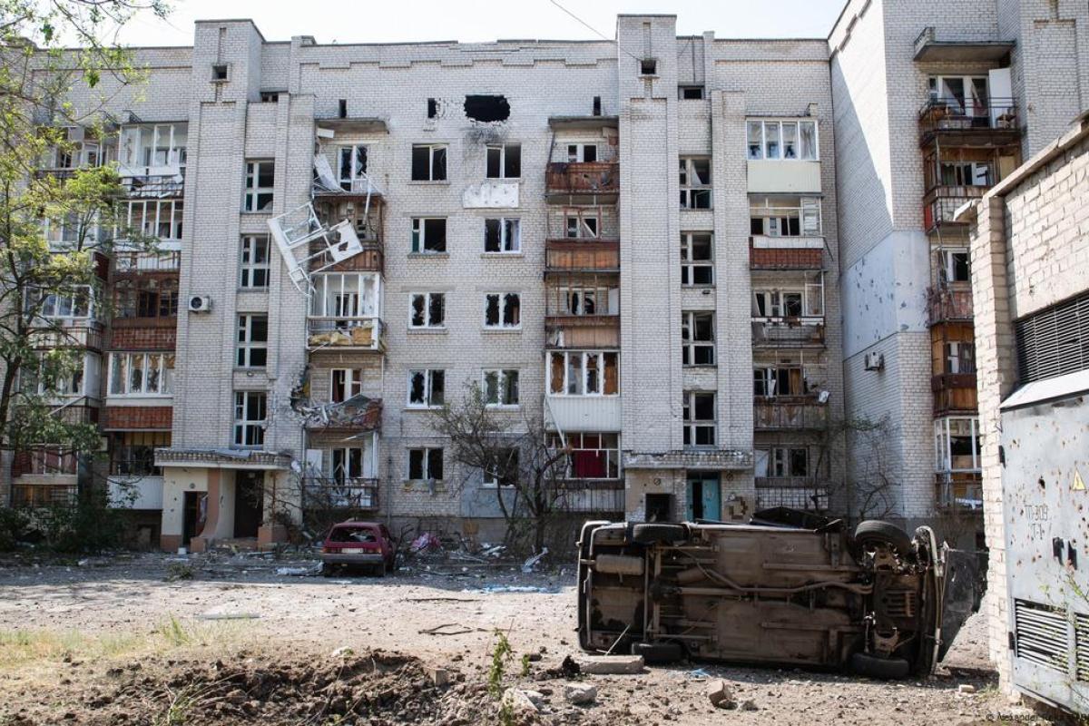Последствия "русского мира": В сети обнародовали свежие кадры из временно оккупированного Северодонецка: Последствия "русского мира": В сети обнародовали свежие кадры из временно оккупированного Северодонецка:
