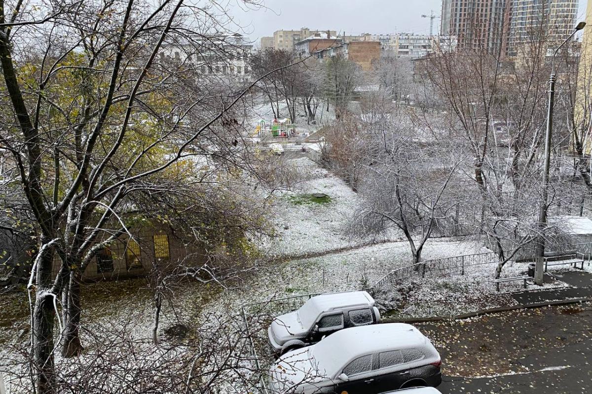 Синоптики розповіли, де очікувати мокрий сніг на вихідних Синоптики розповіли, де очікувати мокрий сніг на вихідних