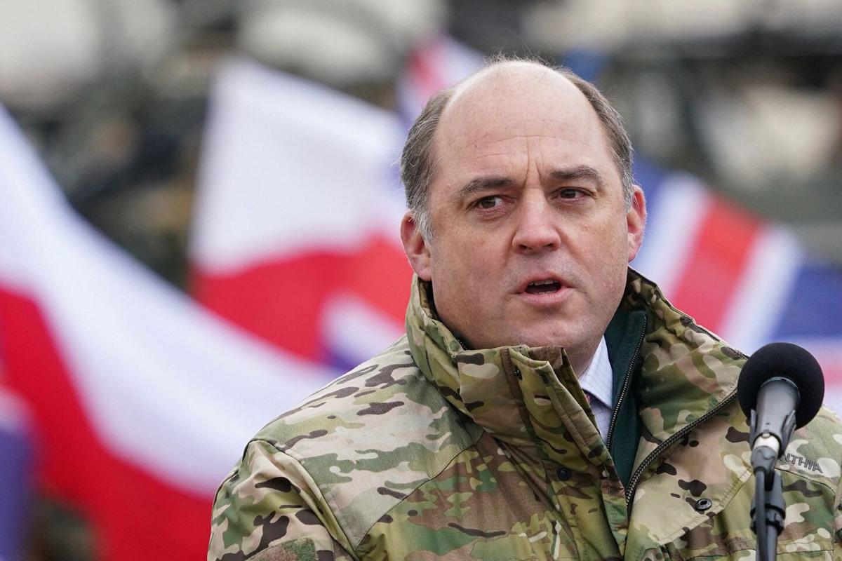 "Міжнародна підтримка України зростає": Бен Воллес прокоментував нову зустріч у форматі "Рамштайн" "Міжнародна підтримка України зростає": Бен Воллес прокоментував нову зустріч у форматі "Рамштайн"