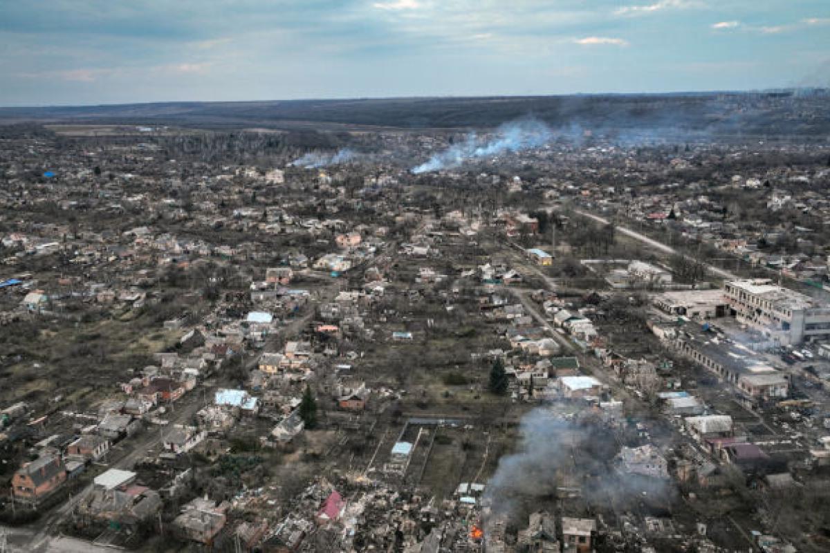 "Без воды и туалетов": Условия, в которых размещают беженцев из Бахмута на оккупированных территориях "Без воды и туалетов": Условия, в которых размещают беженцев из Бахмута на оккупированных территориях