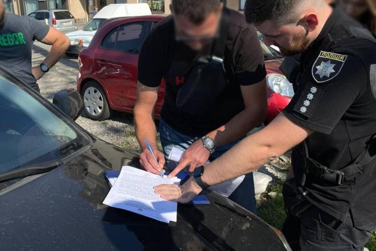 Правоохоронці ліквідували схему незаконного перетину державного кордону Правоохоронці ліквідували схему незаконного перетину державного кордону