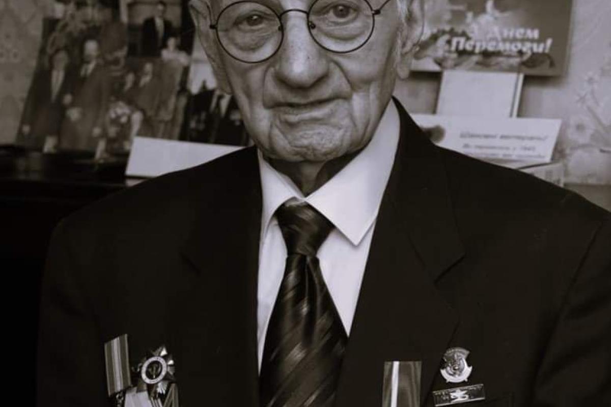 На 102-м году жизни перестало биться сердце почетного северодончанина На 102-м году жизни перестало биться сердце почетного северодончанина