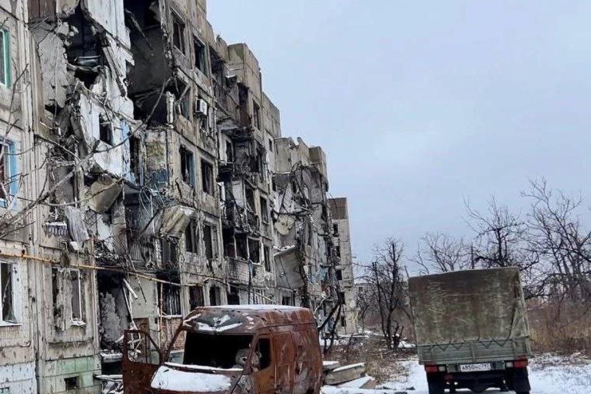 У мережі показали, як "живе" окупована Тошківка - фото У мережі показали, як "живе" окупована Тошківка - фото