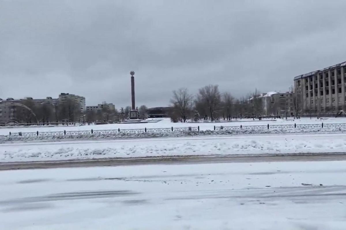 "Горячие подачки от оккупантов в разрушенном городе": В сети появились свежие кадры из оккупированного Северодонецка "Горячие подачки от оккупантов в разрушенном городе": В сети появились свежие кадры из оккупированного Северодонецка