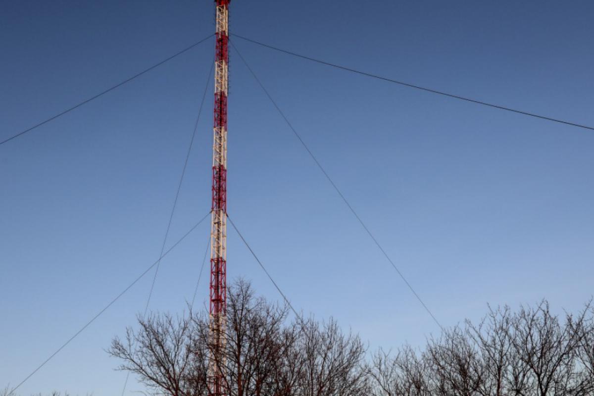 Росія завдала ракетно-авіаційних ударів по об’єктах телерадіомовлення на Сумщині та Харківщині Росія завдала ракетно-авіаційних ударів по об’єктах телерадіомовлення на Сумщині та Харківщині
