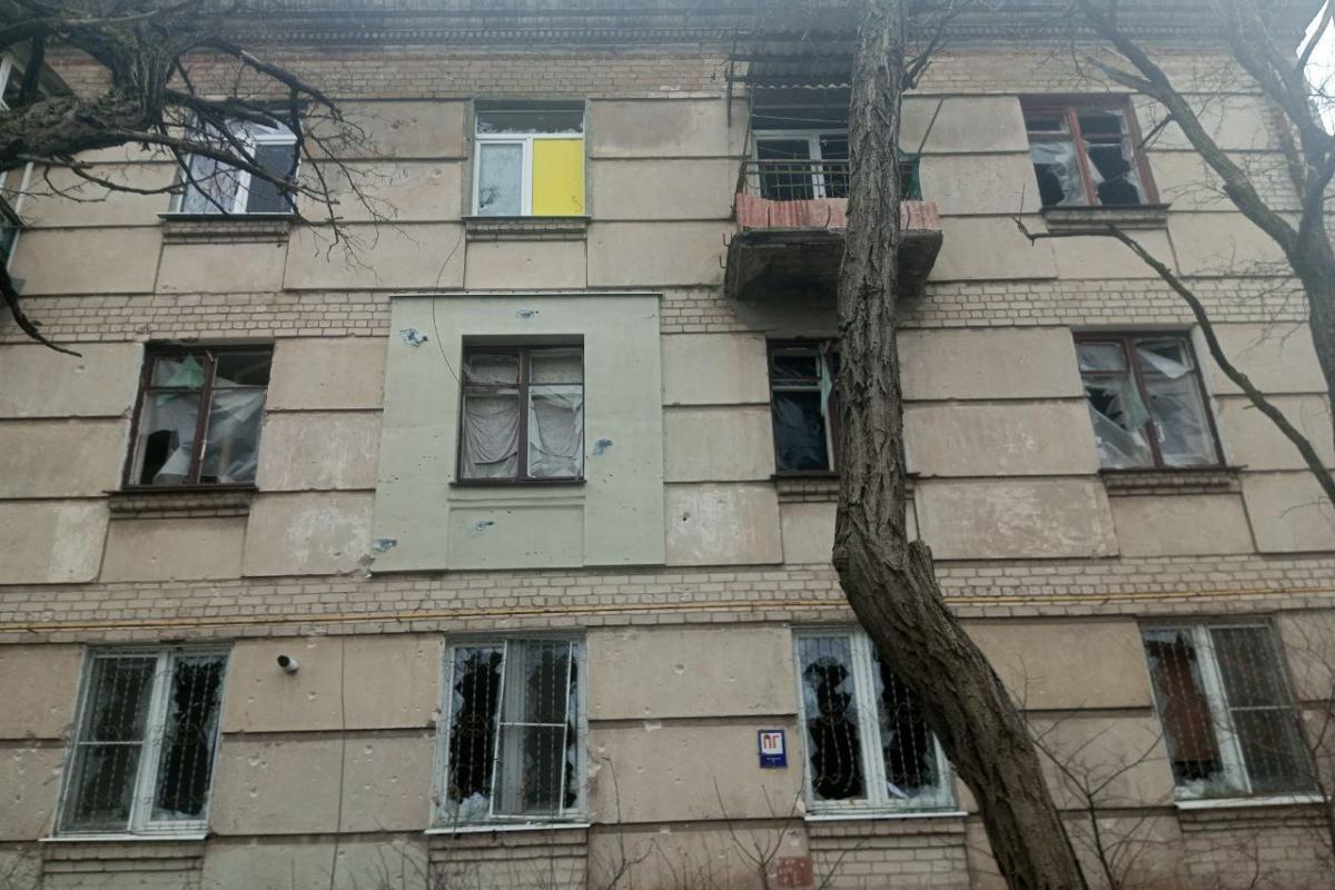 "Спочатку знищити, а потім сфотографуватися": Чергова "фотосесія" окупантів у Сєвєродонецьку "Спочатку знищити, а потім сфотографуватися": Чергова "фотосесія" окупантів у Сєвєродонецьку