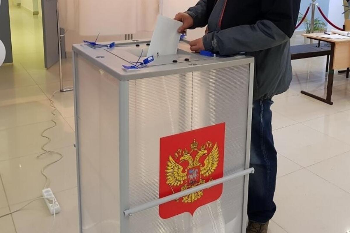 "Агитационные обходы и деньги за голос": Стало известно, как оккупанты готовятся к "выборам" на Луганщине "Агитационные обходы и деньги за голос": Стало известно, как оккупанты готовятся к "выборам" на Луганщине
