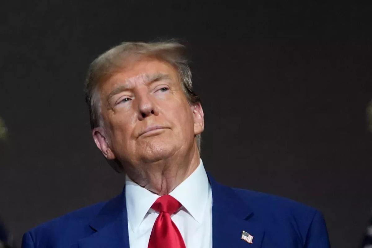 Трамп підтримав надання пакета допомоги для України у вигляді позики Трамп підтримав надання пакета допомоги для України у вигляді позики