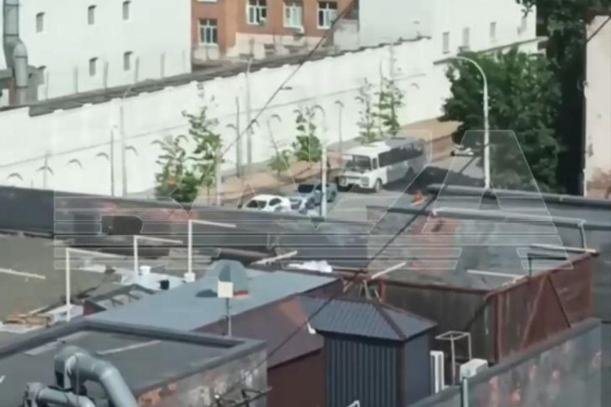 У СІЗО російського Ростова ув'язнені захопили охорону в заручники (фото, відео)