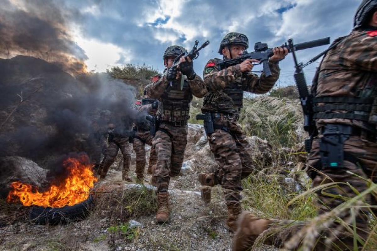 До Білорусі на спільні навчання прибули китайські військові