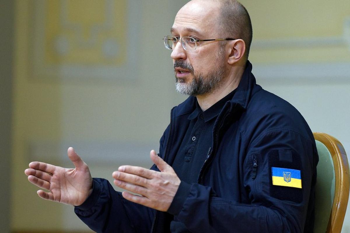 Шмыгаль призвал Минобороны обеспечить недопустимость снятия водителей рейсовых автобусов представителями ТЦК Шмыгаль призвал Минобороны обеспечить недопустимость снятия водителей рейсовых автобусов представителями ТЦК