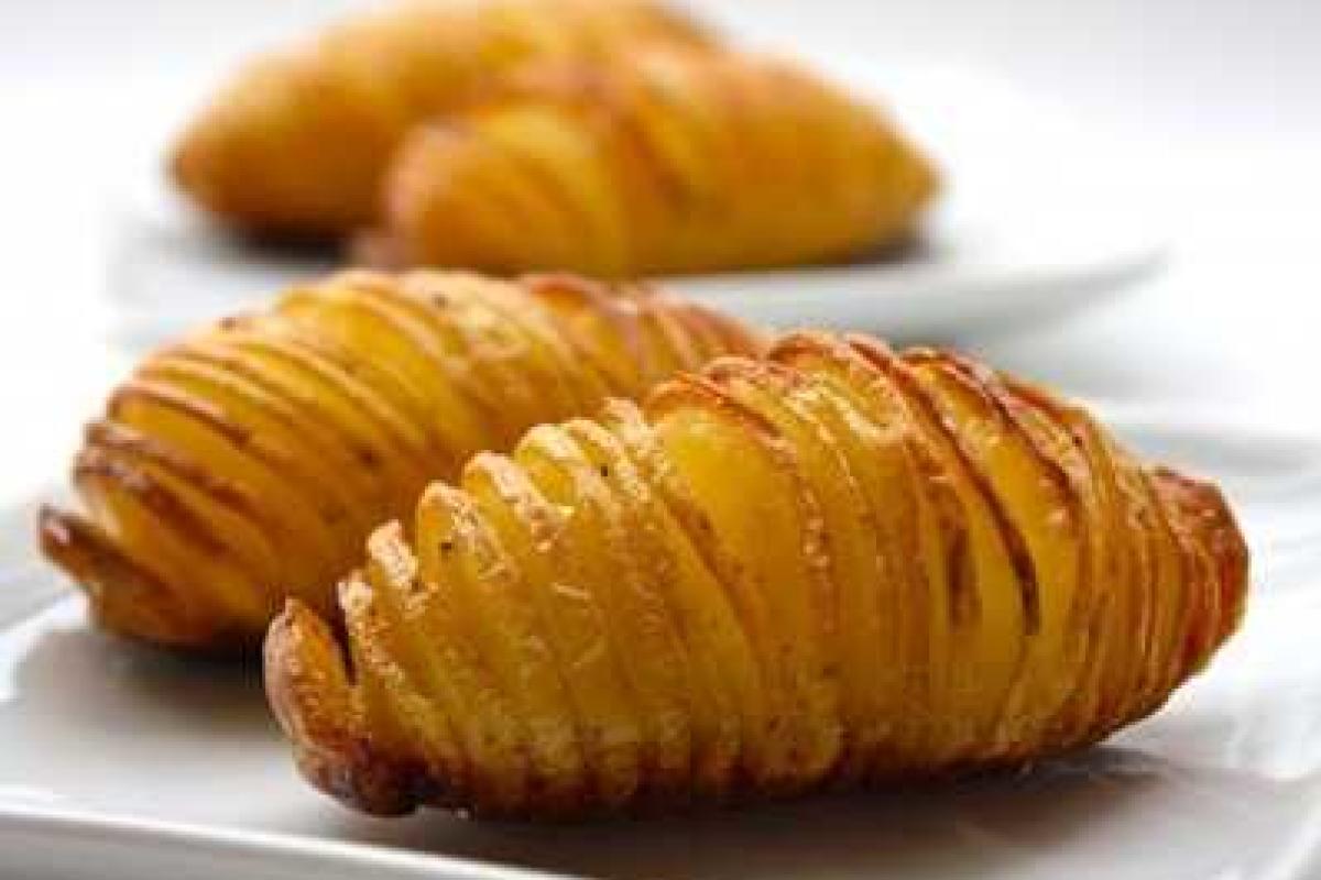 Запеченный картофель с чесноком