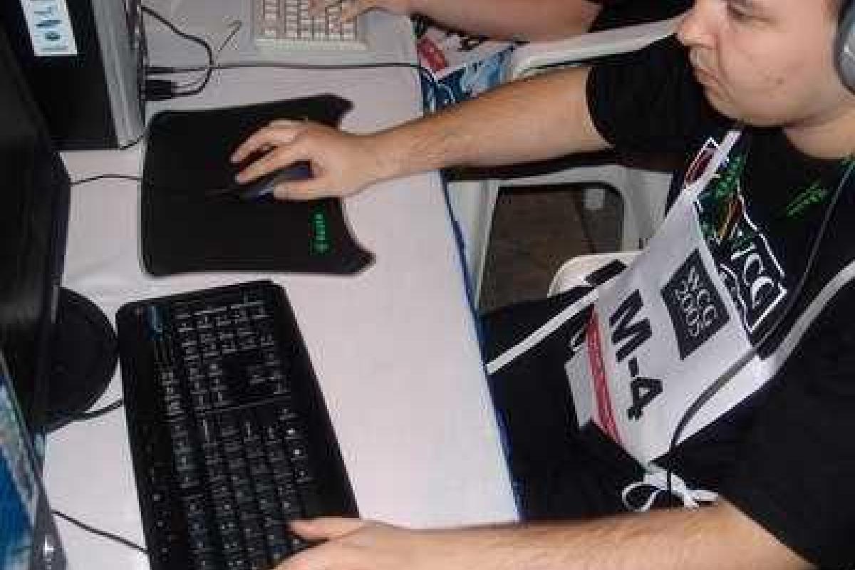 В США университет предлагает спортивные стипендии для геймеров В США университет предлагает спортивные стипендии для геймеров