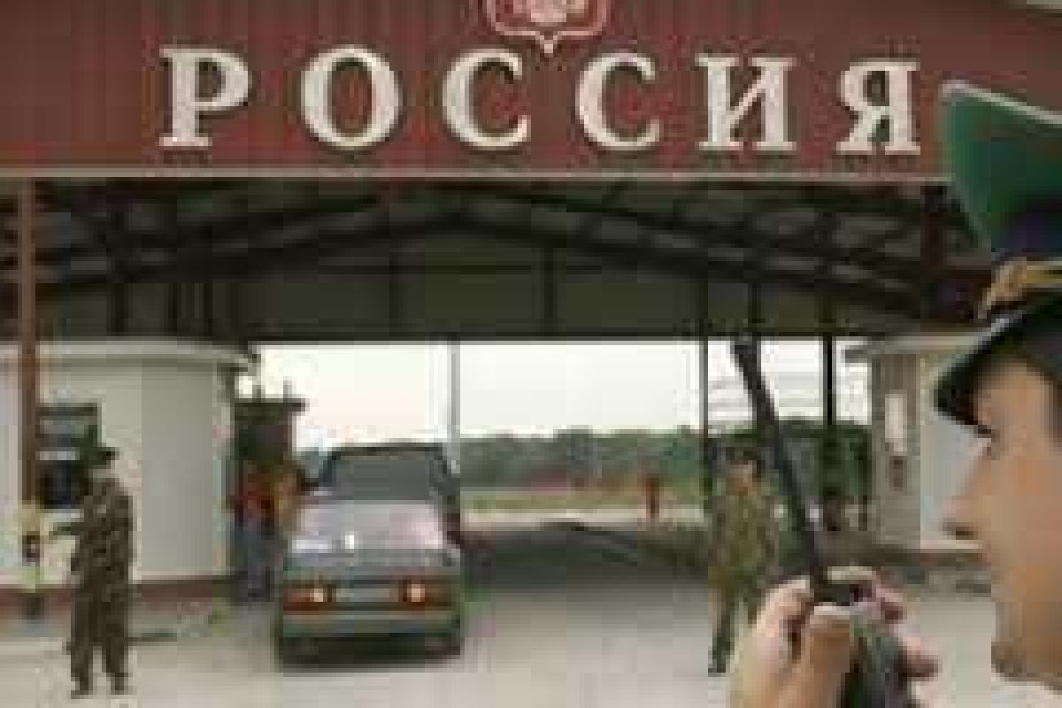 Ни один украинец не просил о статусе беженца при пересечении границы с РФ - ГПС