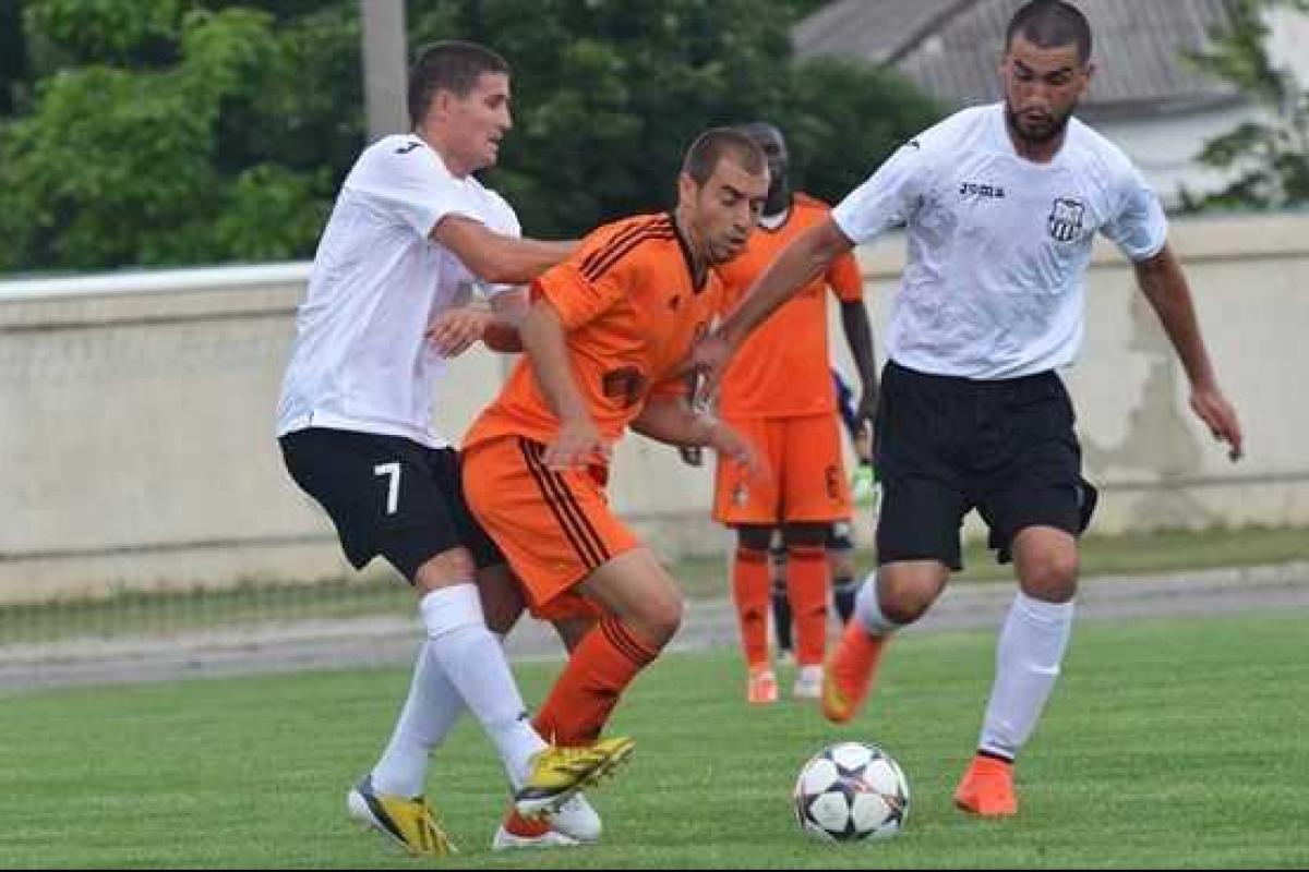 Стартовые матчи первого отборочного раунда Лиги Европы УЕФА-2014/15 Стартовые матчи первого отборочного раунда Лиги Европы УЕФА-2014/15