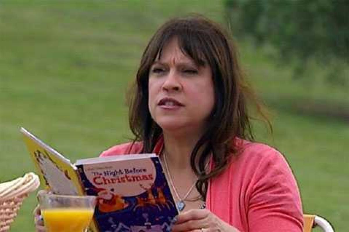 Самая болтливая женщина говорит 603 слов в минуту. Смотрите видео