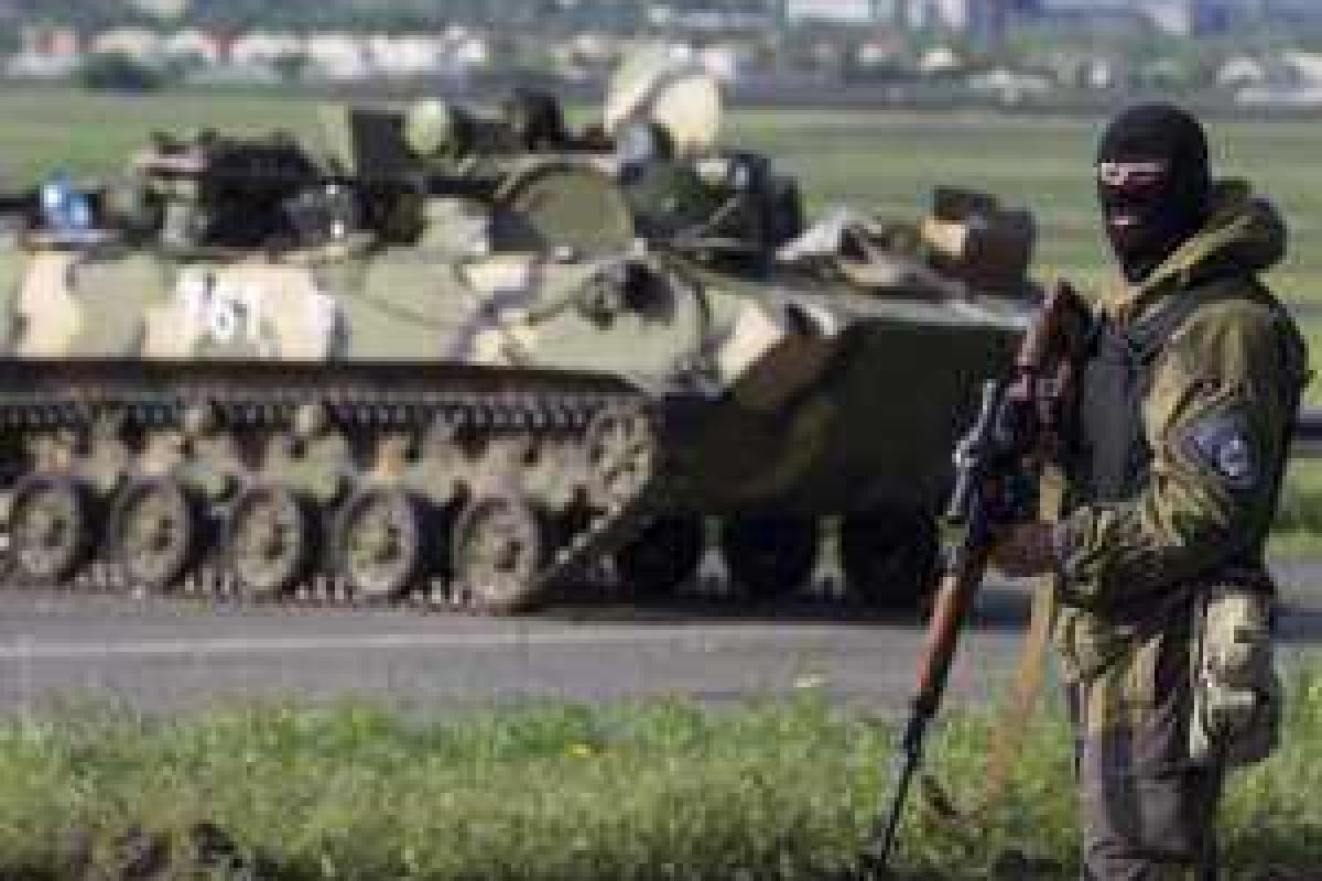 Сумская прокуратура передала свой однодневный заработок бойцам в зону АТО