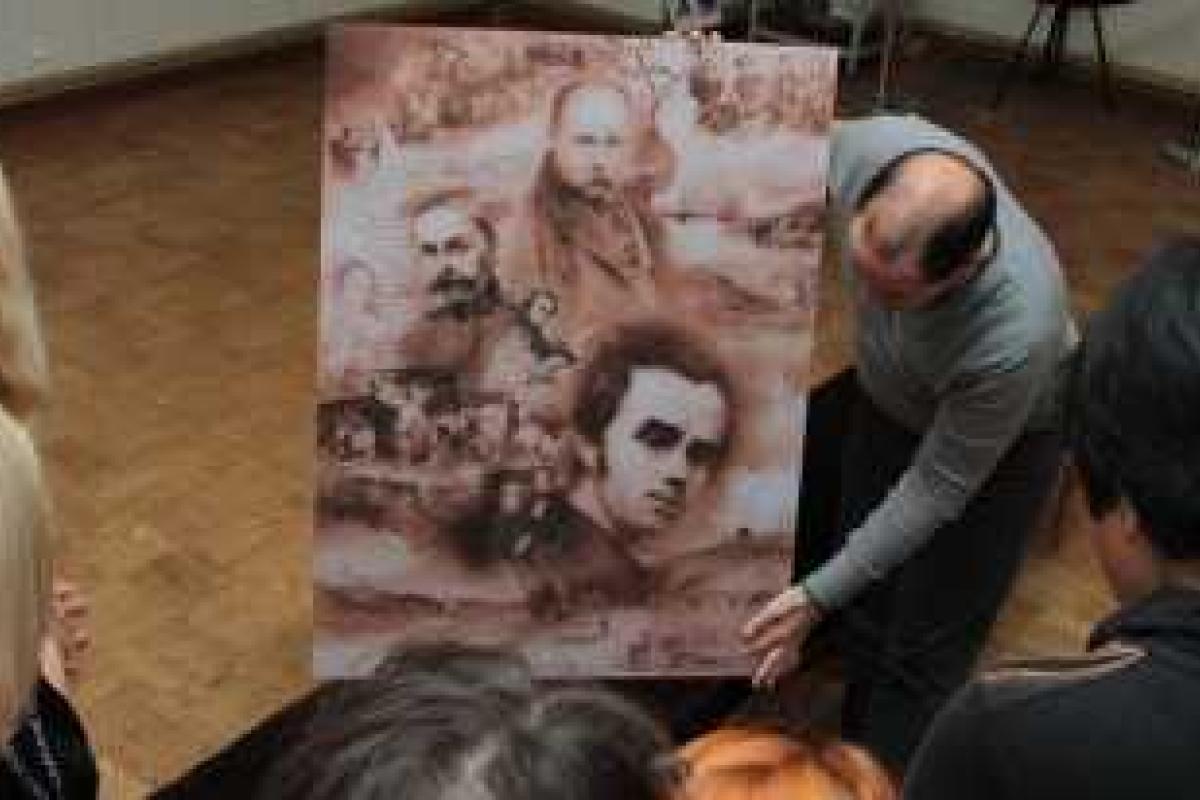 В Сумах открывается выставка французского дизайнера Эрвана Буве