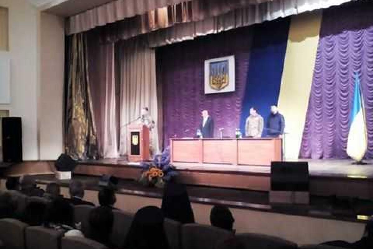 Порошенко проводит в Северодонецке совещание