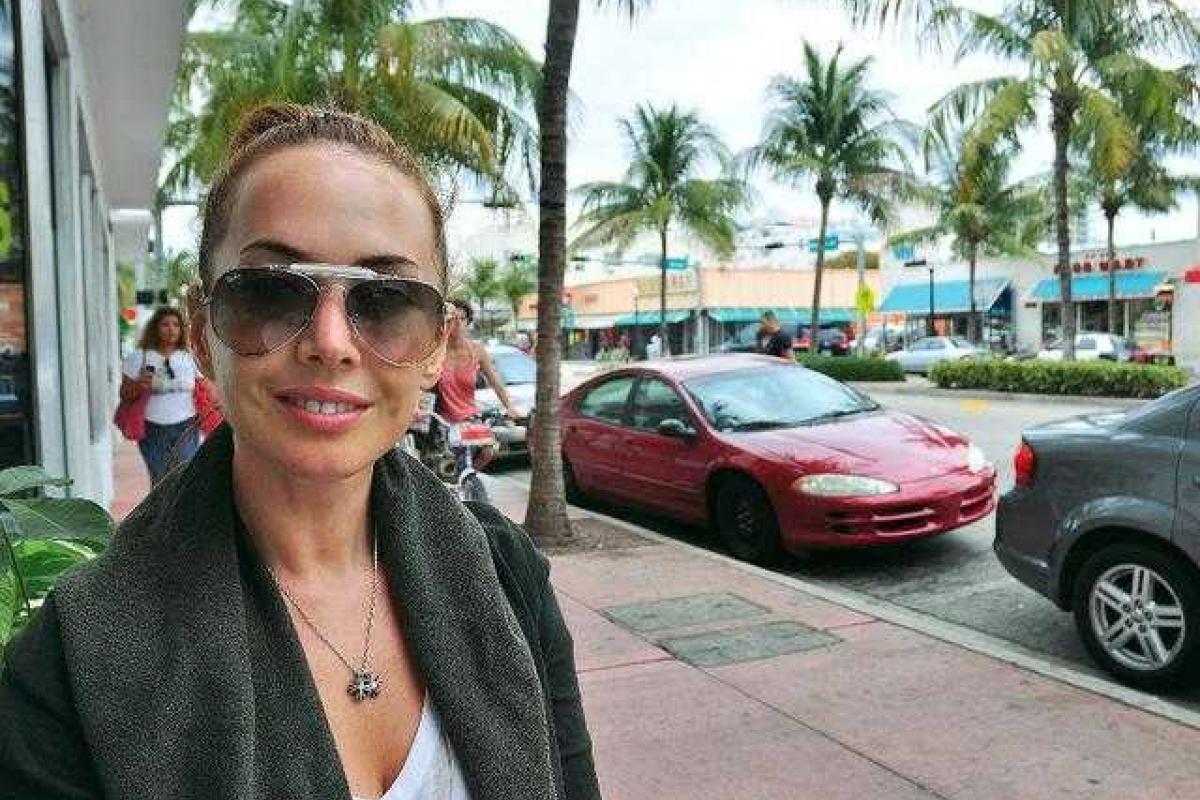 Жанна Фриске вернулась в Москву Жанна Фриске вернулась в Москву