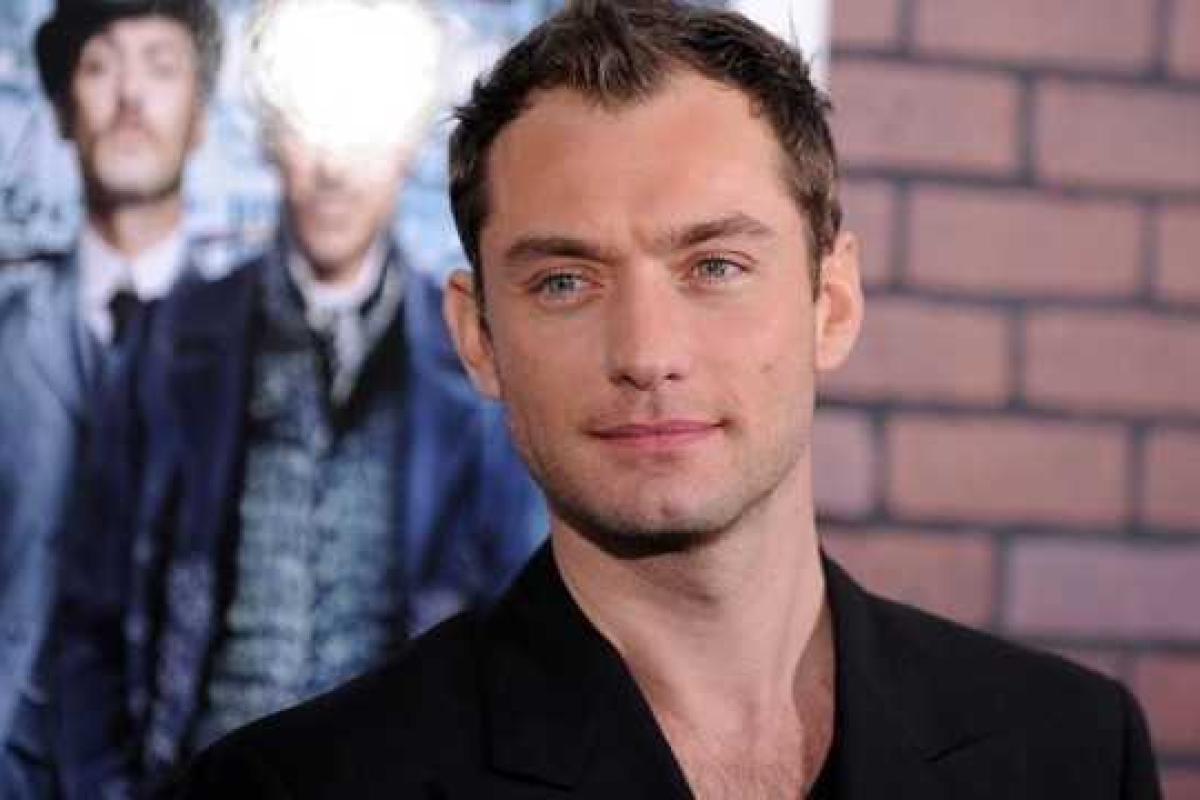 Джуд Лоу два дня провел на подводной лодке Джуд Лоу два дня провел на подводной лодке