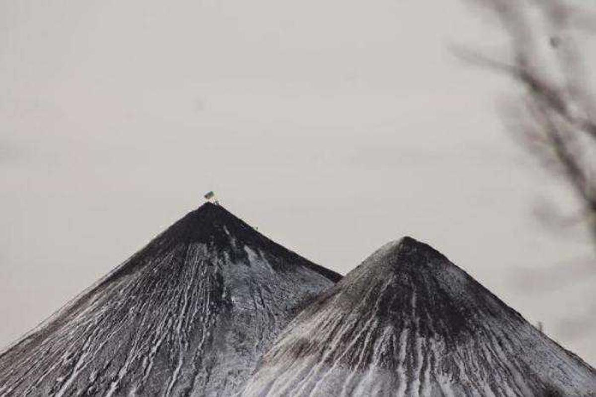 Над Горловкой поднят украинский флаг Над Горловкой поднят украинский флаг