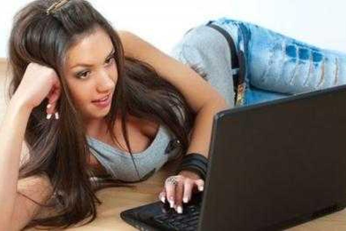Важные аспекты работы вебкам модели Важные аспекты работы вебкам модели