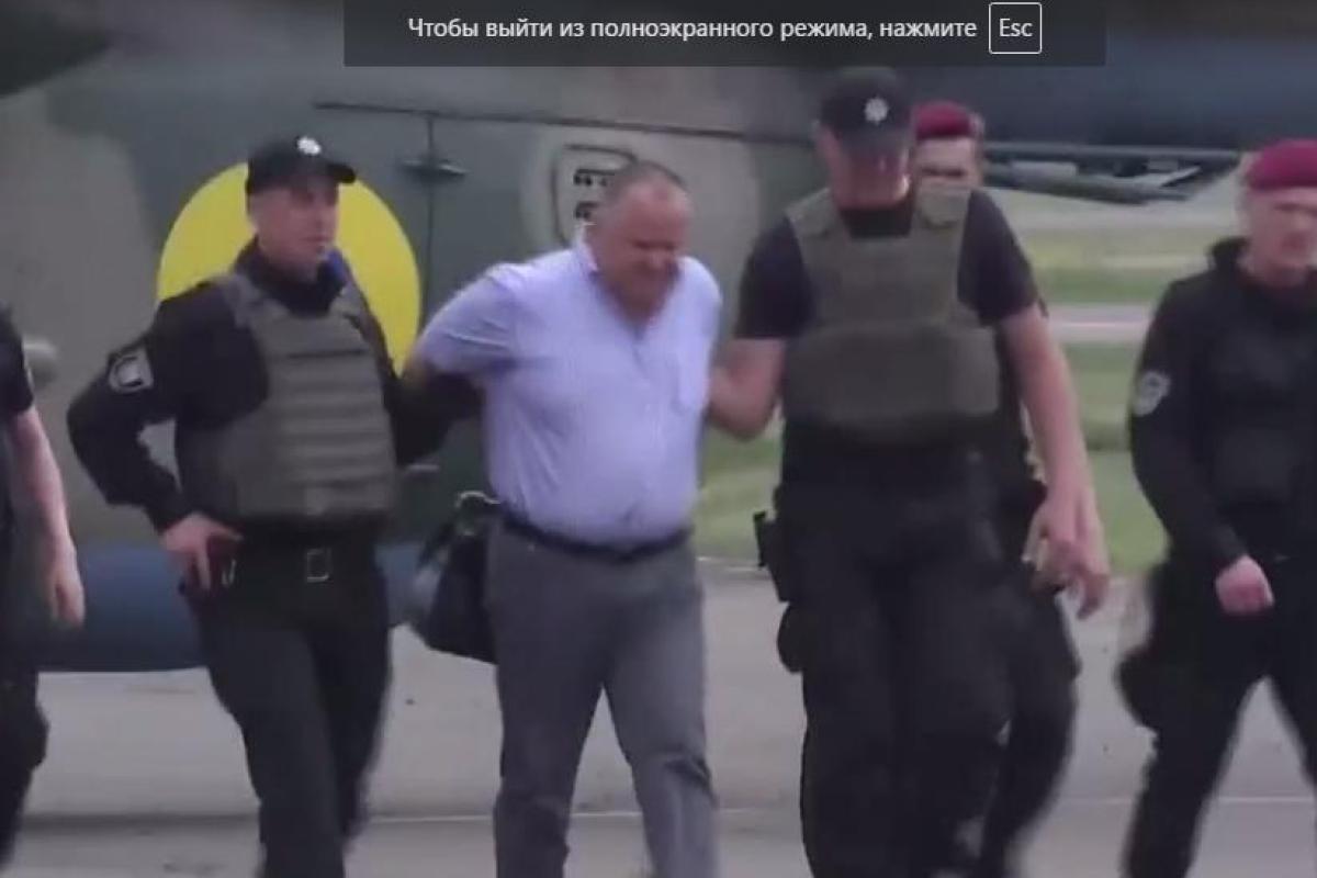 Клименко считает задержание налоговиков пиаром и думает, что дела сфабрикуют Клименко считает задержание налоговиков пиаром и думает, что дела сфабрикуют