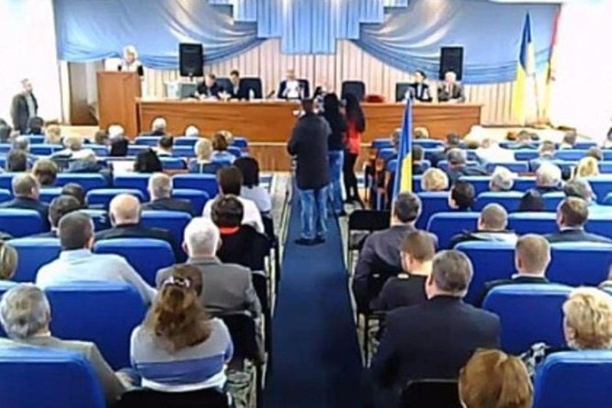Соберутся ли лисичанские депутаты на внеочередную сессию решать проблемы с водой
