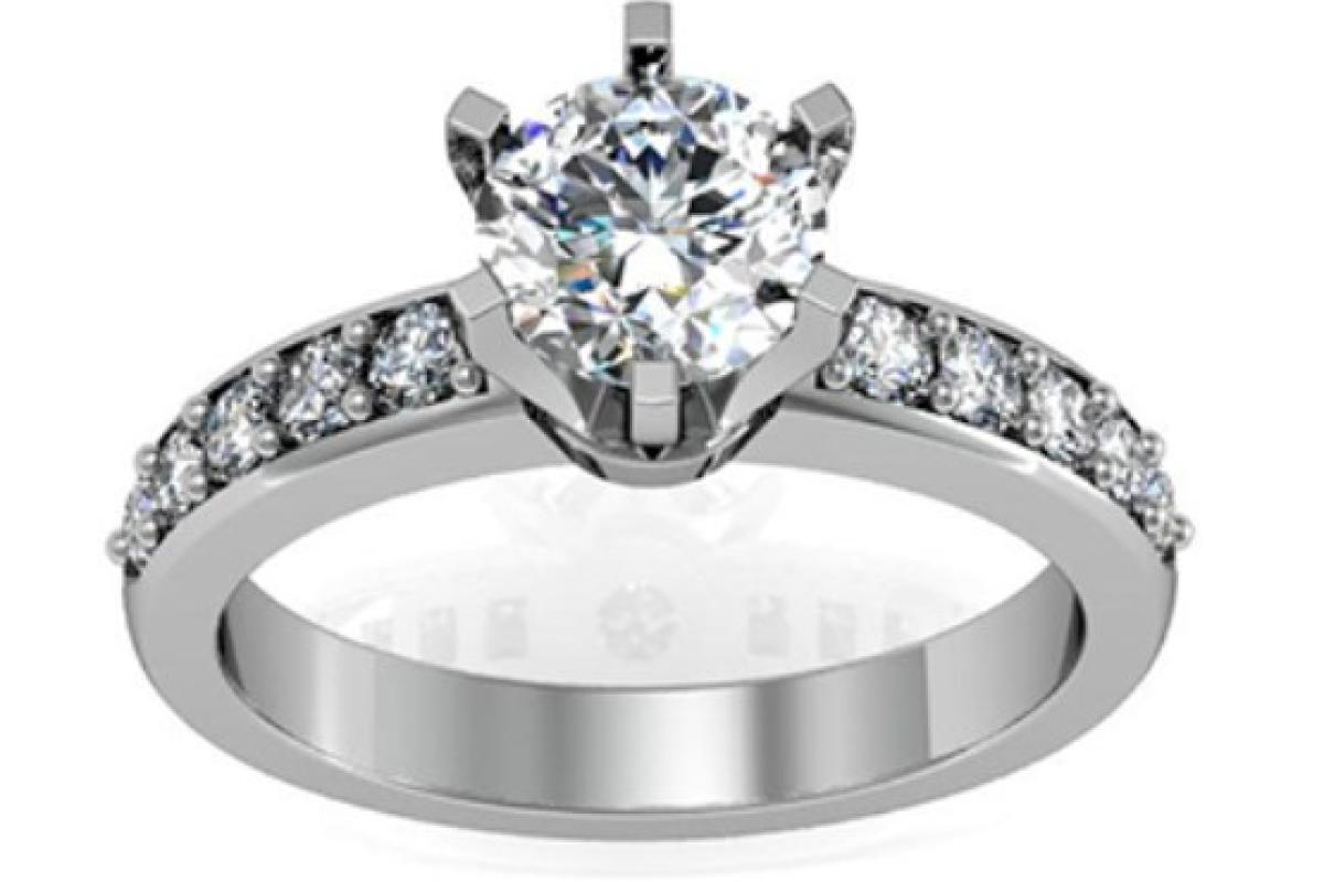 «Держись крепче»: варианты крепления камней в кольцах