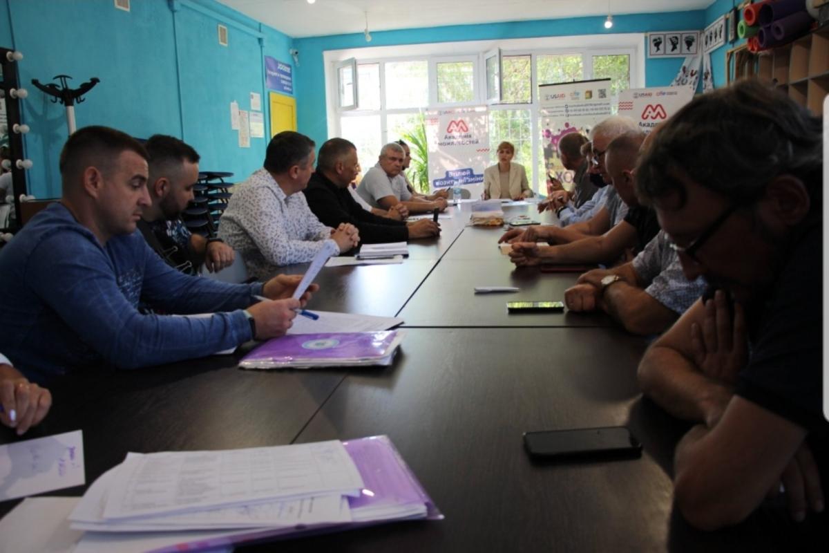 В громадській раді при Луганській ОДА вибрали голову В громадській раді при Луганській ОДА вибрали голову