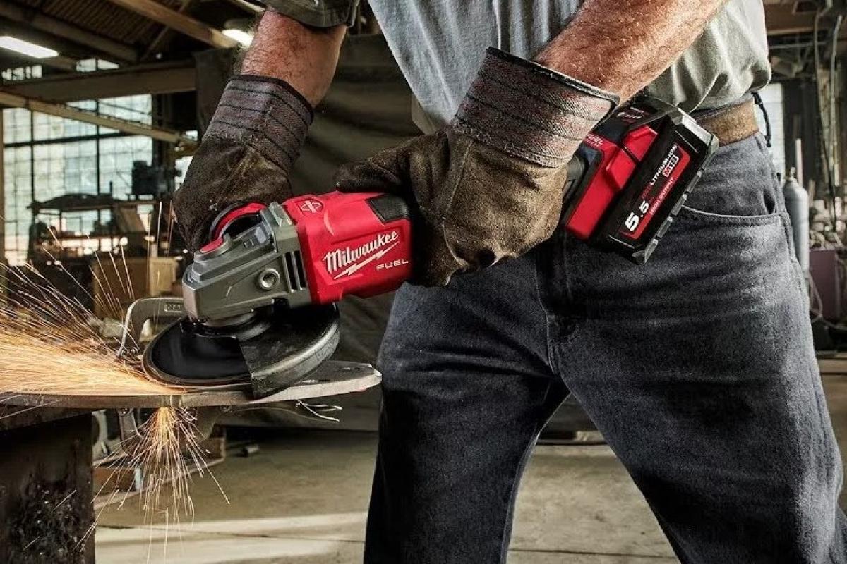 Болгарки: какую выбрать и где купить в Украине? Болгарки: какую выбрать и где купить в Украине?