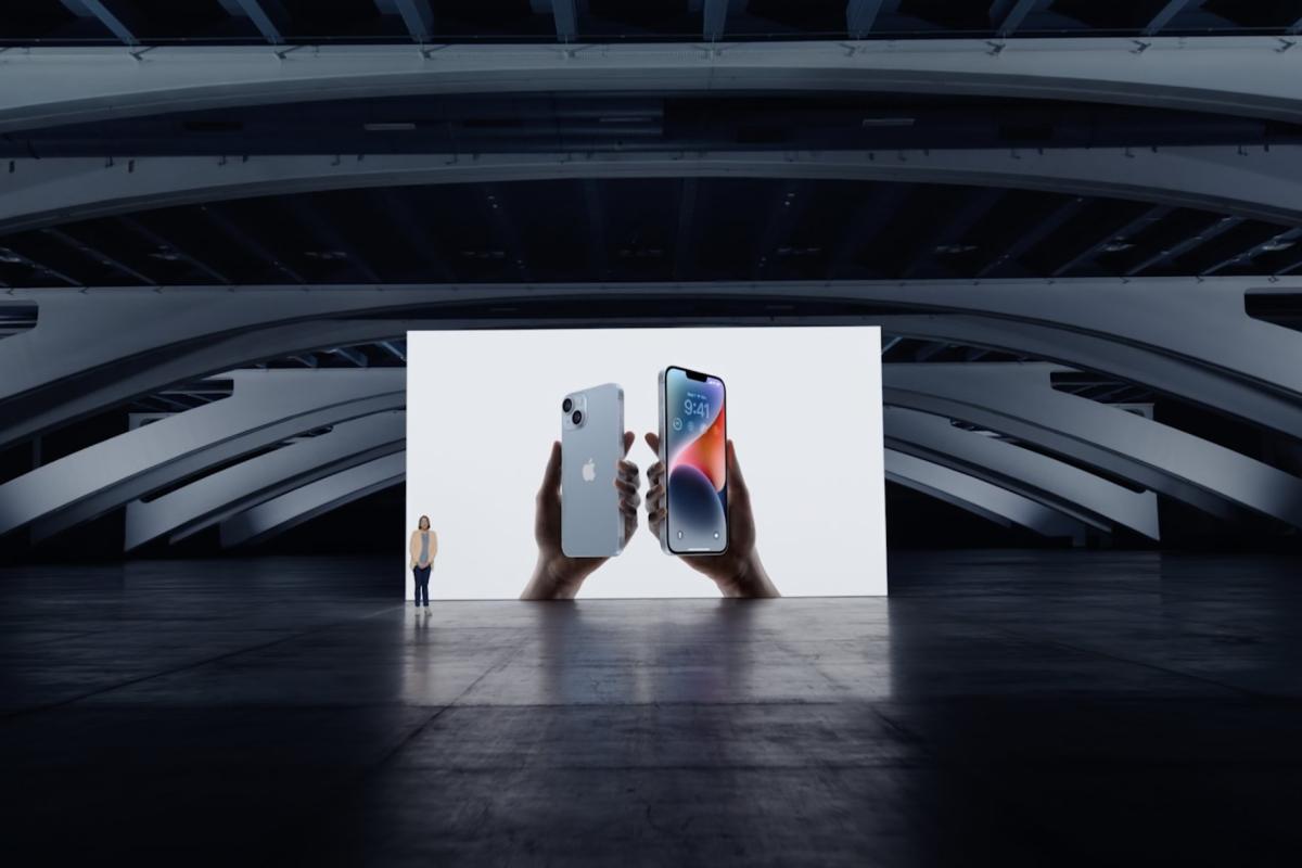 Первый обзор iPhone 14 Plus Первый обзор iPhone 14 Plus