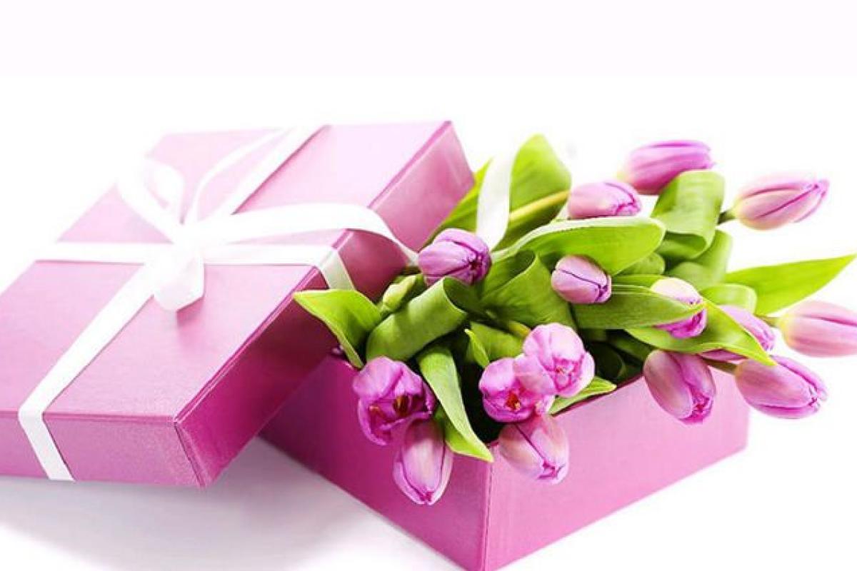 140 ідей подарунків для коханої дівчини, жінки, подруги на любе свято